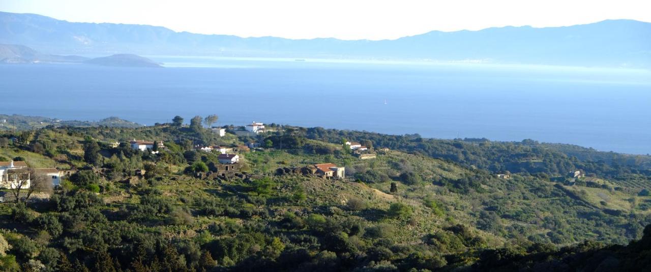 Hill'S Barbacane Potamos  Exterior photo